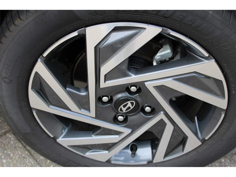 Hyundai Hyundai