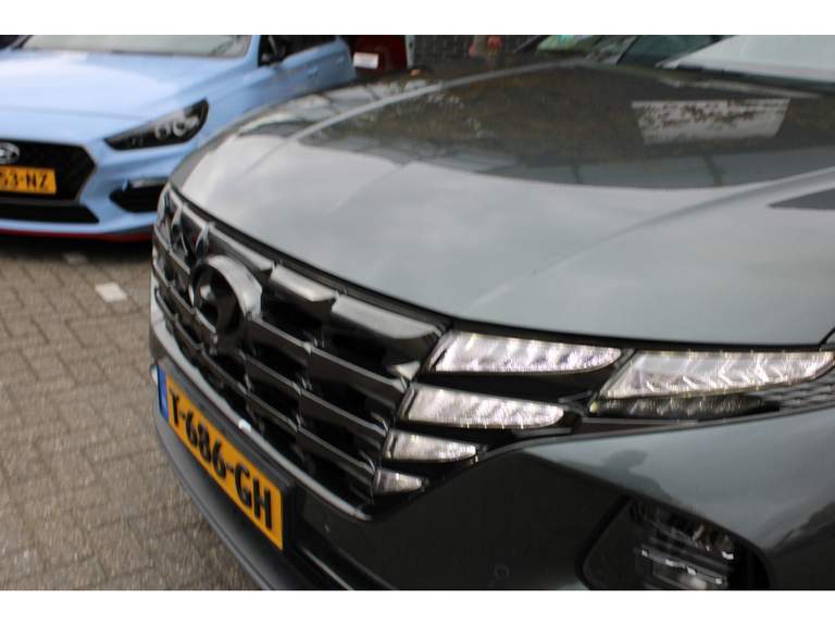 Hyundai Hyundai