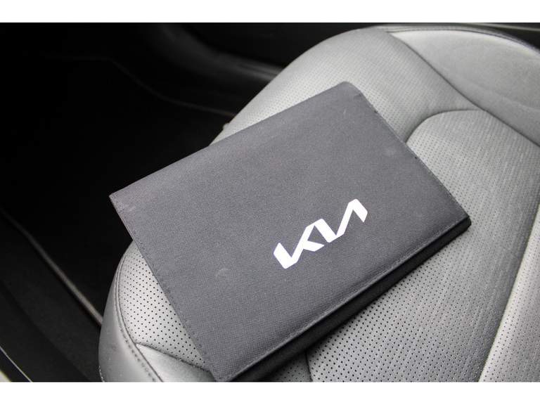 Kia Kia