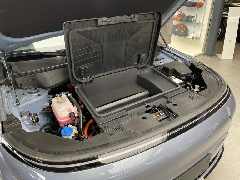 Hyundai Hyundai