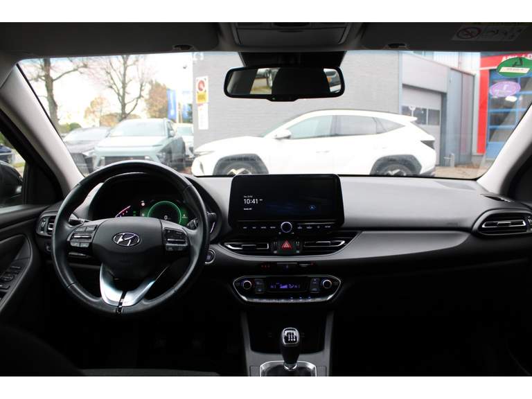 Hyundai Hyundai