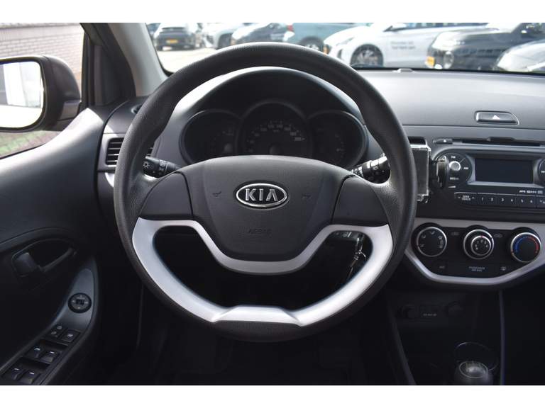 Kia Kia