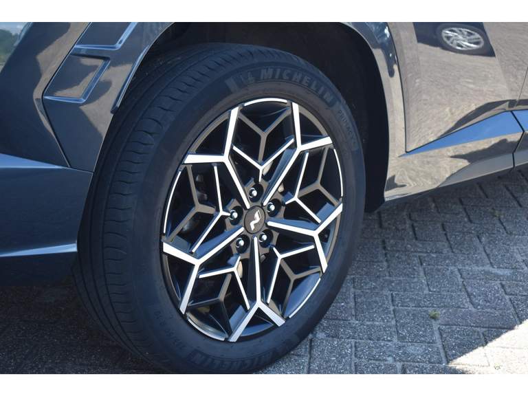 Hyundai Hyundai