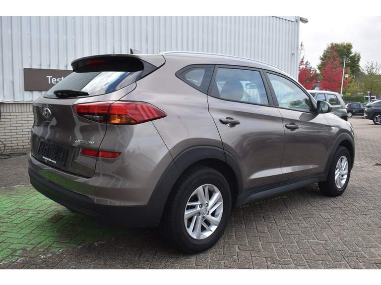 Hyundai Hyundai