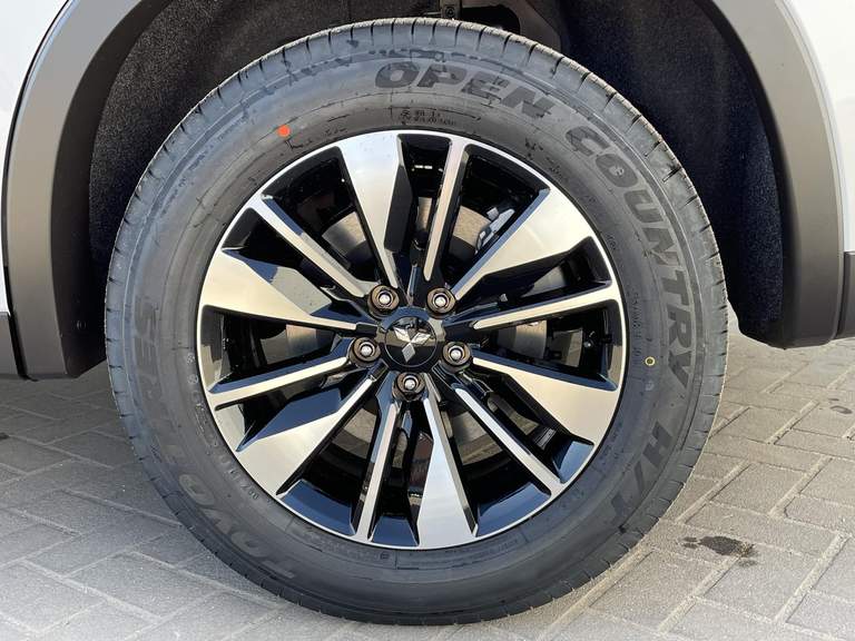 Mitsubishi Mitsubishi