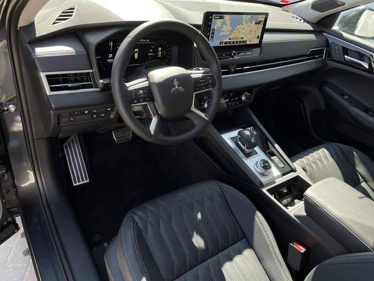 Mitsubishi Mitsubishi