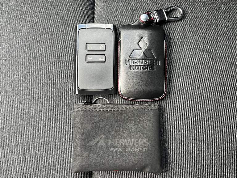 Mitsubishi Mitsubishi