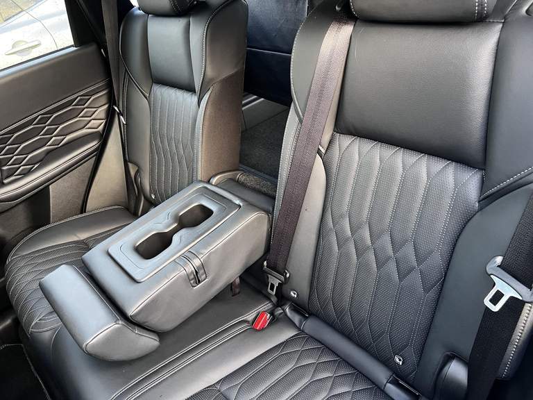 Mitsubishi Mitsubishi