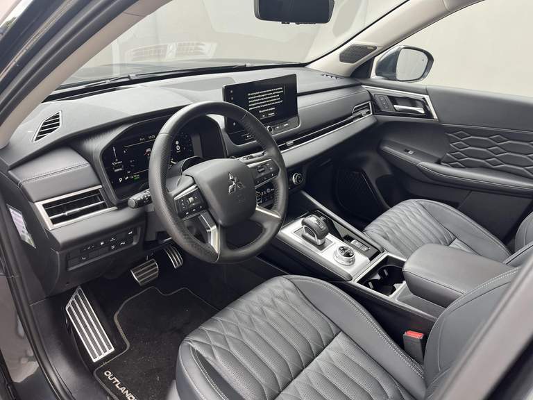 Mitsubishi Mitsubishi