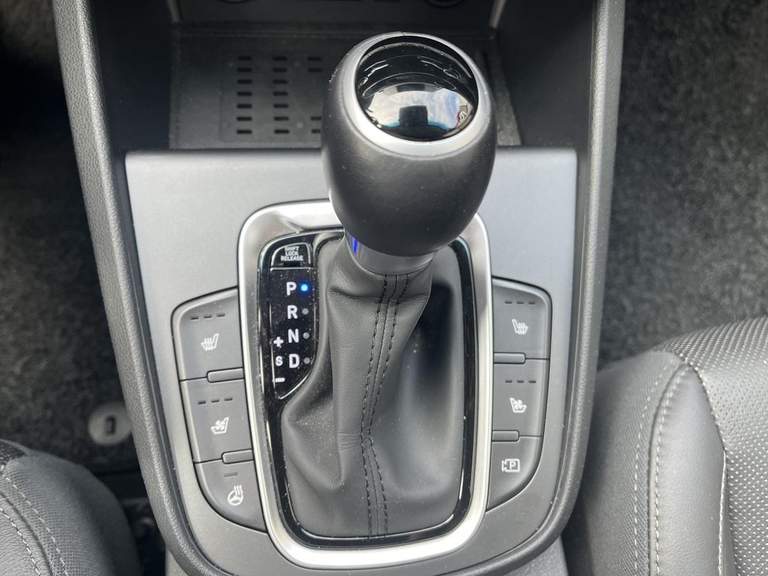Hyundai Hyundai
