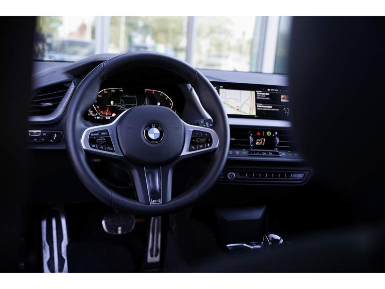 BMW BMW