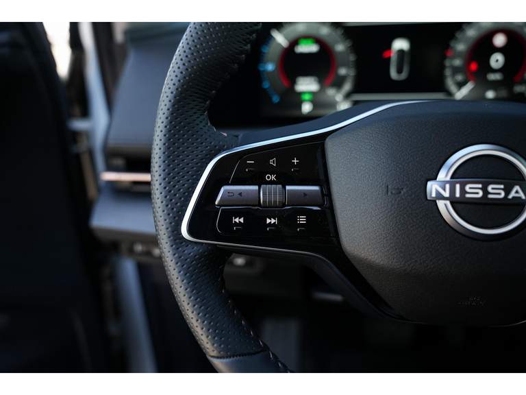 Nissan Nissan