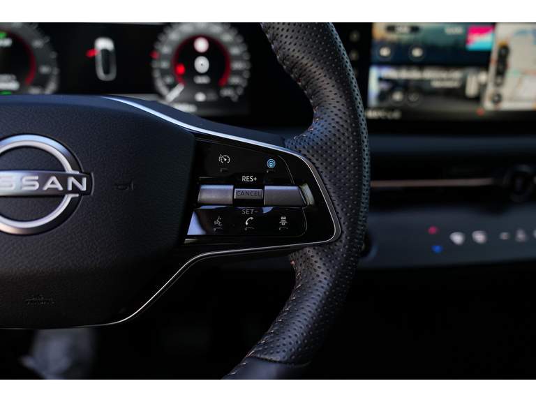 Nissan Nissan