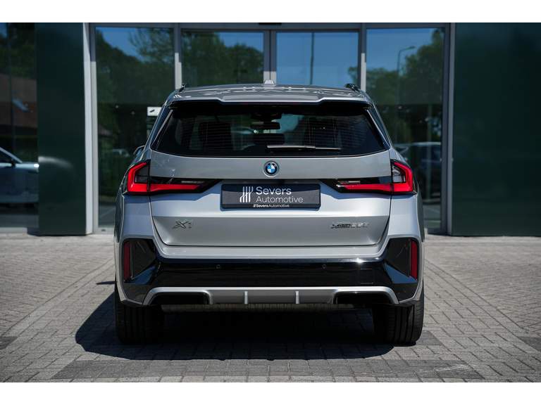 BMW BMW