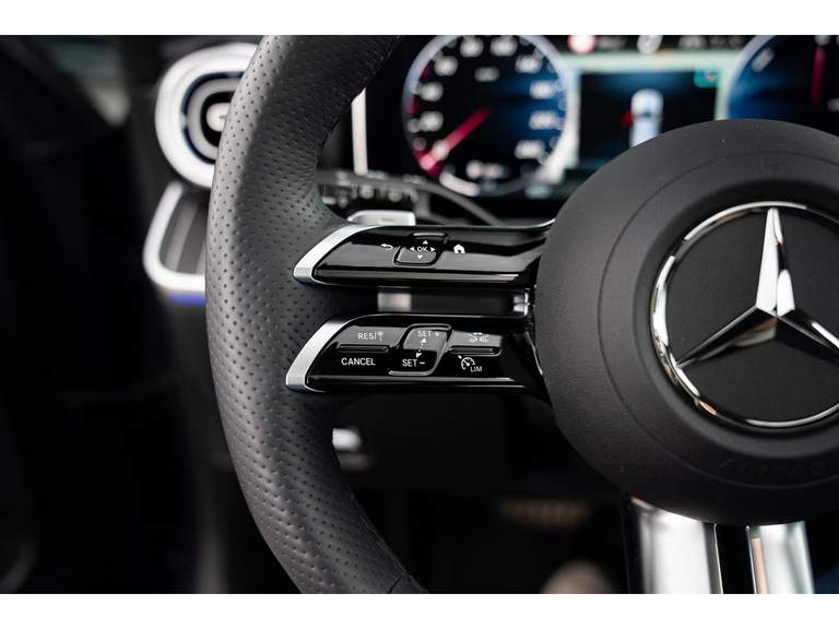Mercedes-Benz Mercedes-Benz