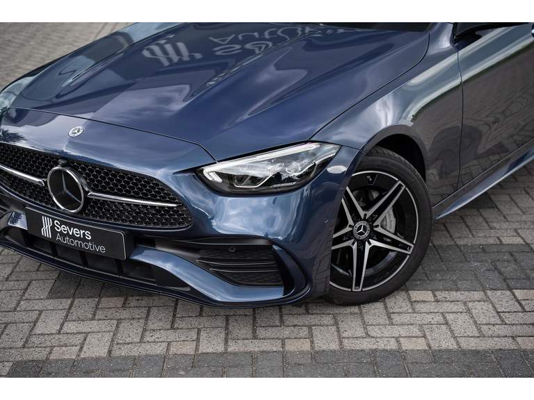 Mercedes-Benz Mercedes-Benz