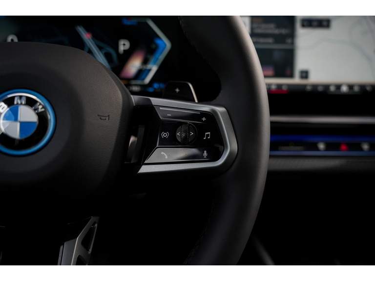BMW BMW