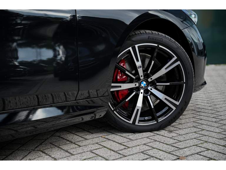 BMW BMW