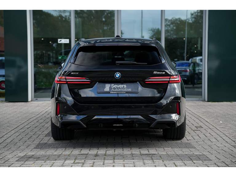 BMW BMW