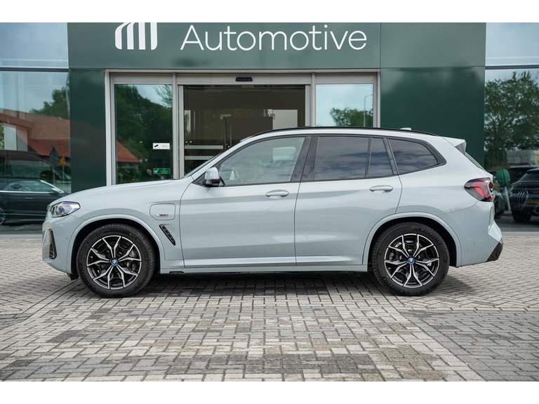 BMW BMW