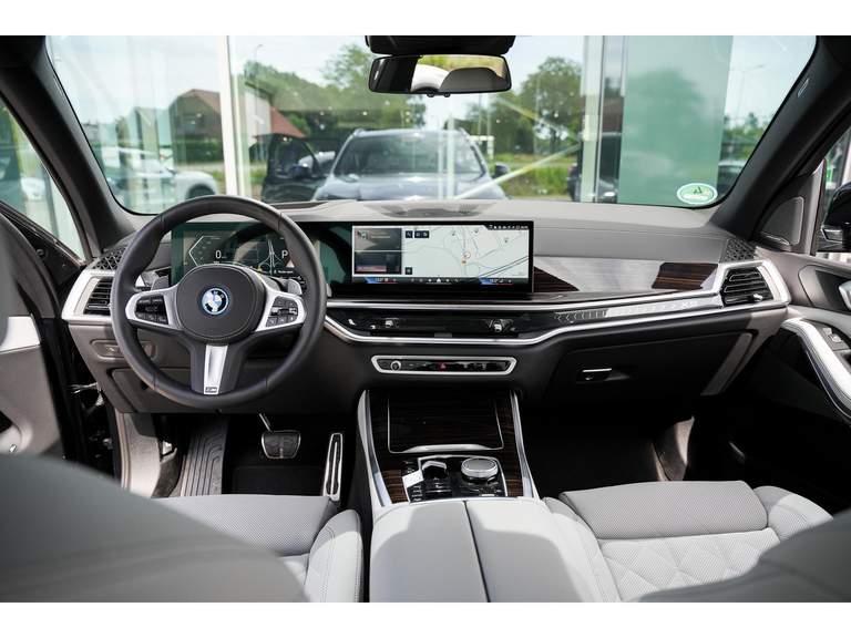 BMW BMW