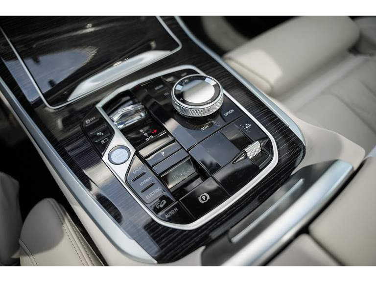 BMW BMW