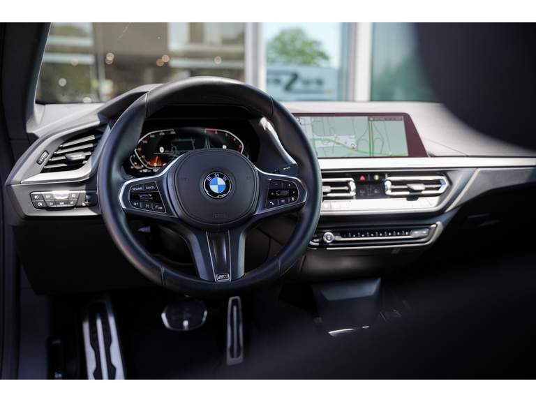 BMW BMW