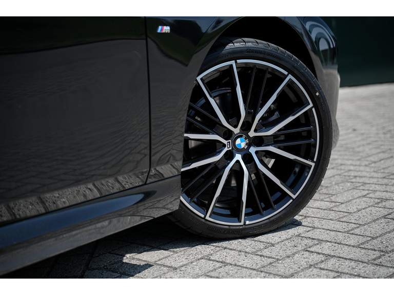 BMW BMW