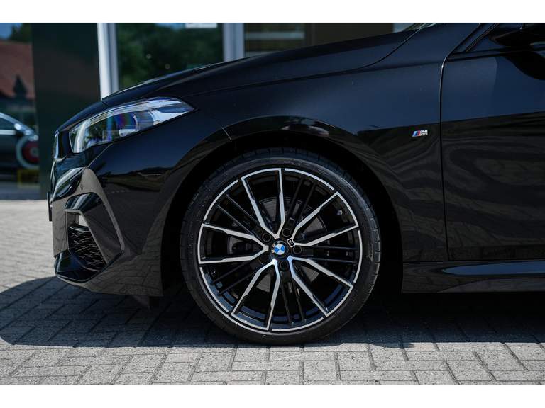 BMW BMW