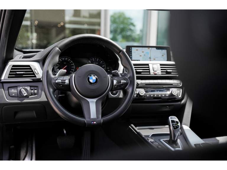 BMW BMW