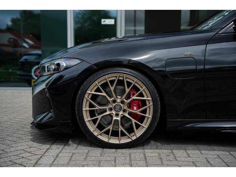 BMW BMW