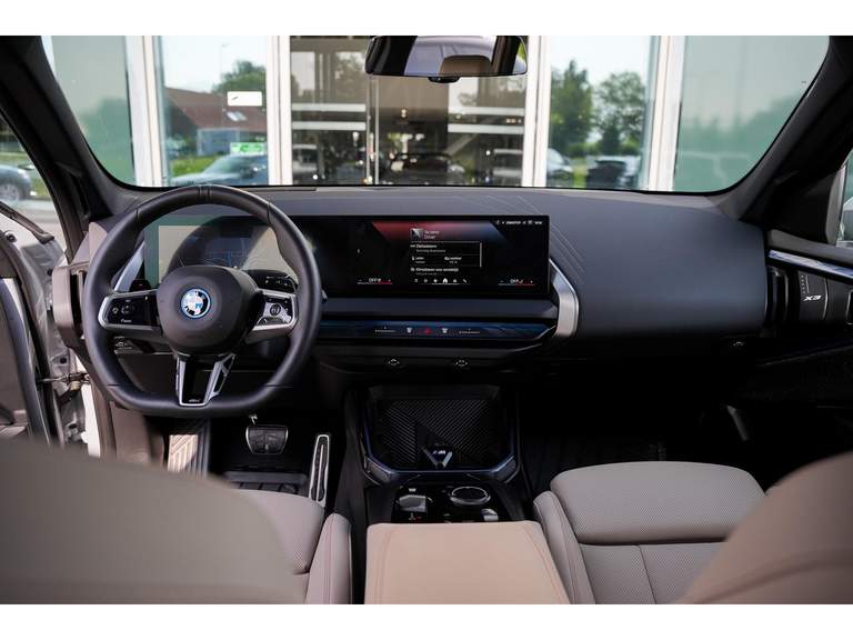 BMW BMW