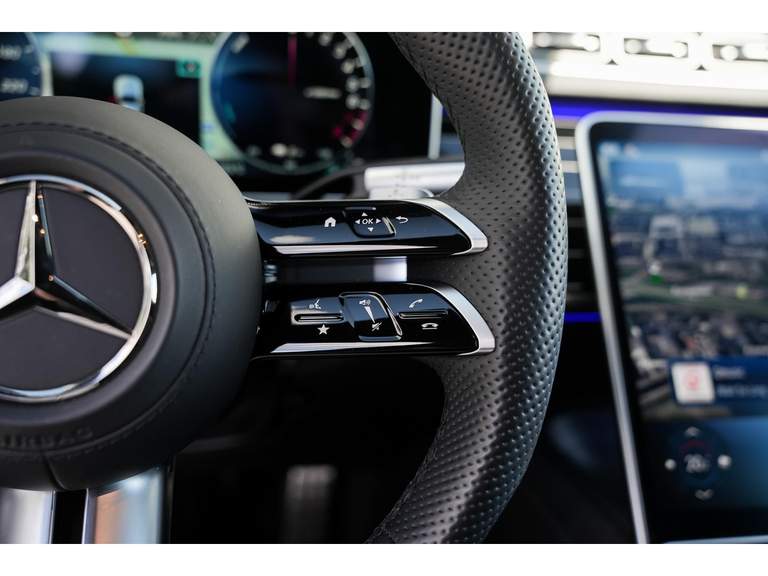 Mercedes-Benz Mercedes-Benz
