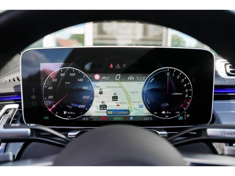 Mercedes-Benz Mercedes-Benz