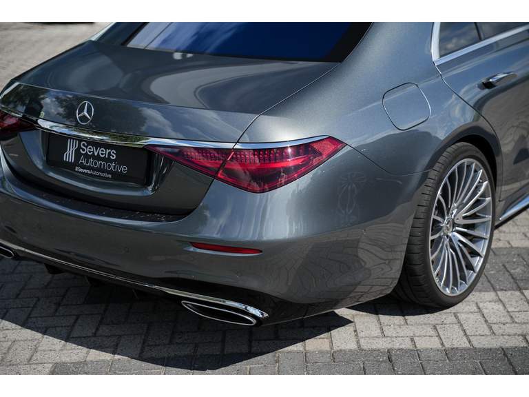 Mercedes-Benz Mercedes-Benz