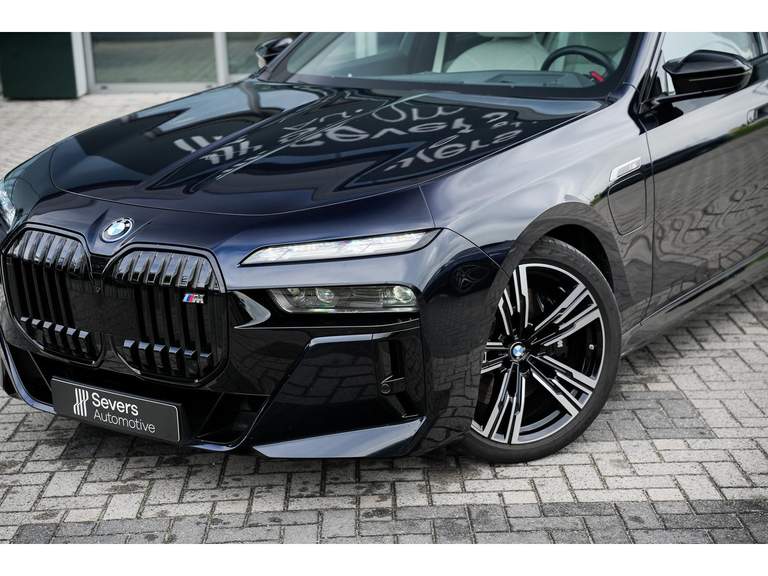 BMW BMW