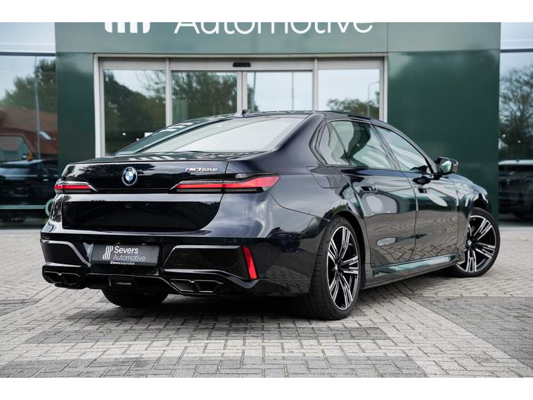 BMW BMW