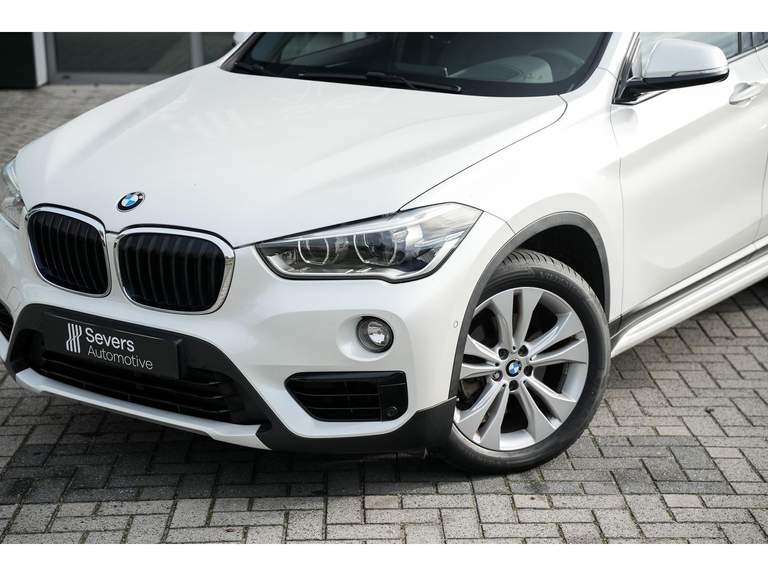 BMW BMW
