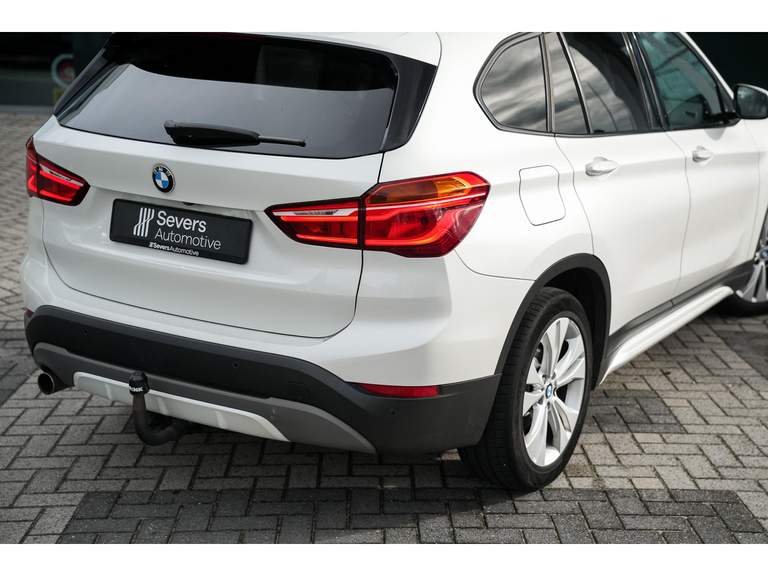 BMW BMW