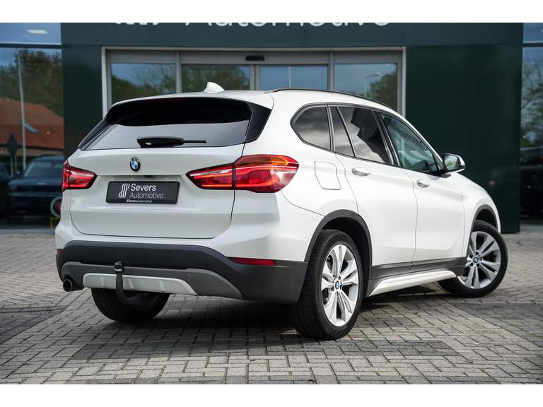 BMW BMW