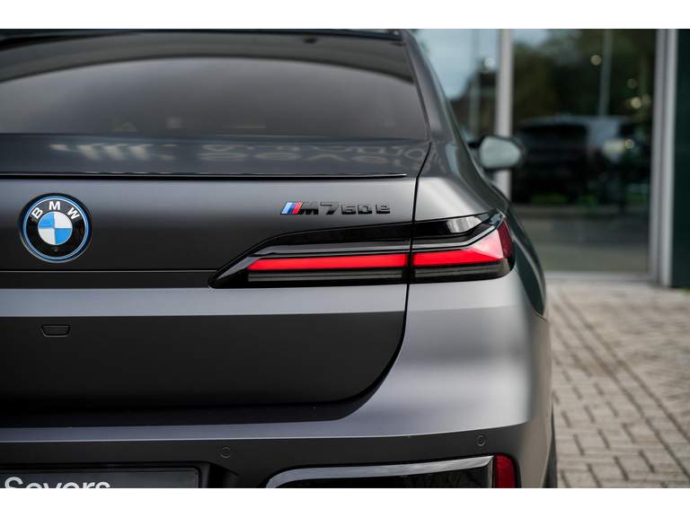 BMW BMW