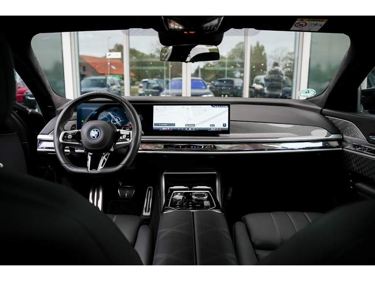 BMW BMW