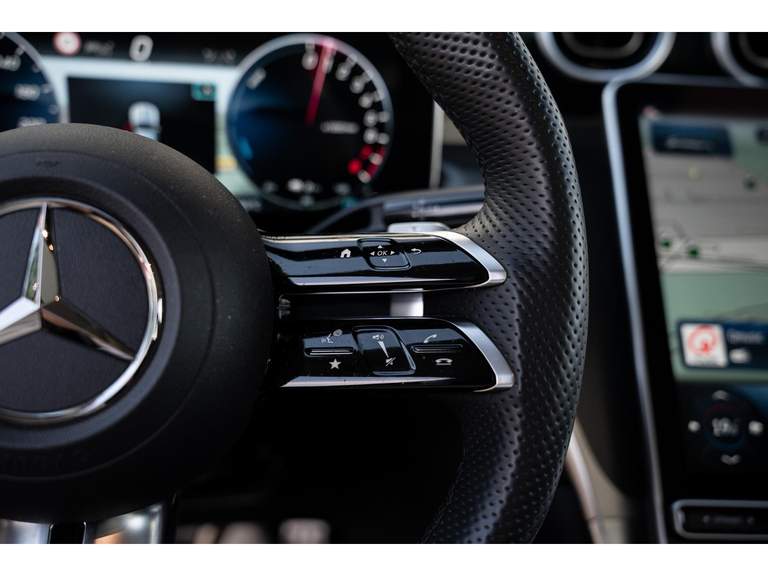 Mercedes-Benz Mercedes-Benz