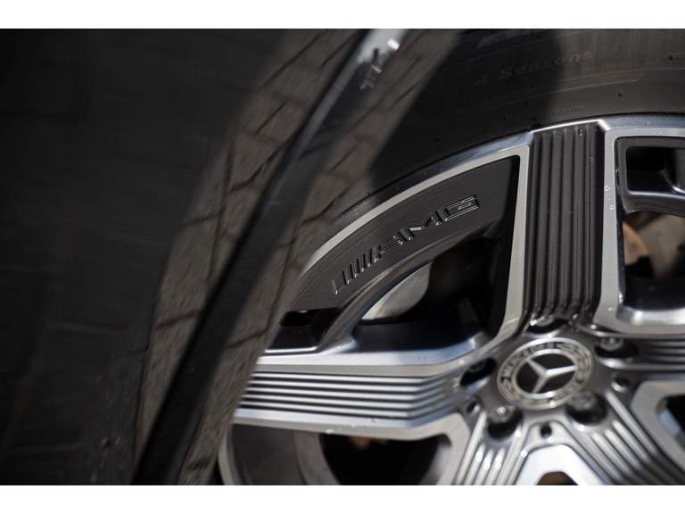 Mercedes-Benz Mercedes-Benz