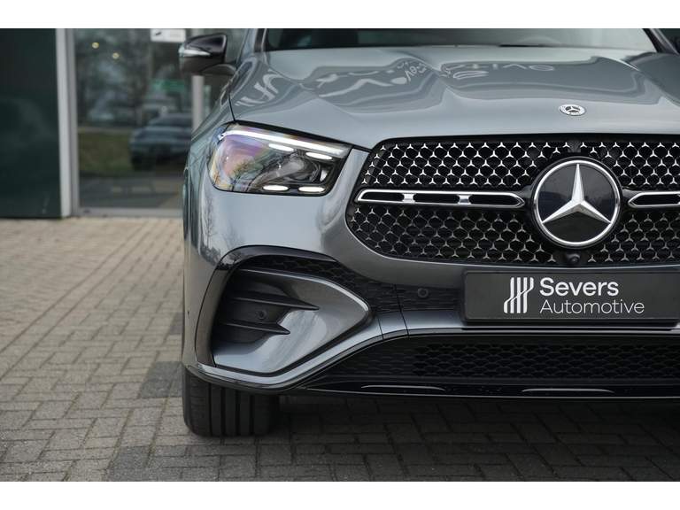 Mercedes-Benz Mercedes-Benz