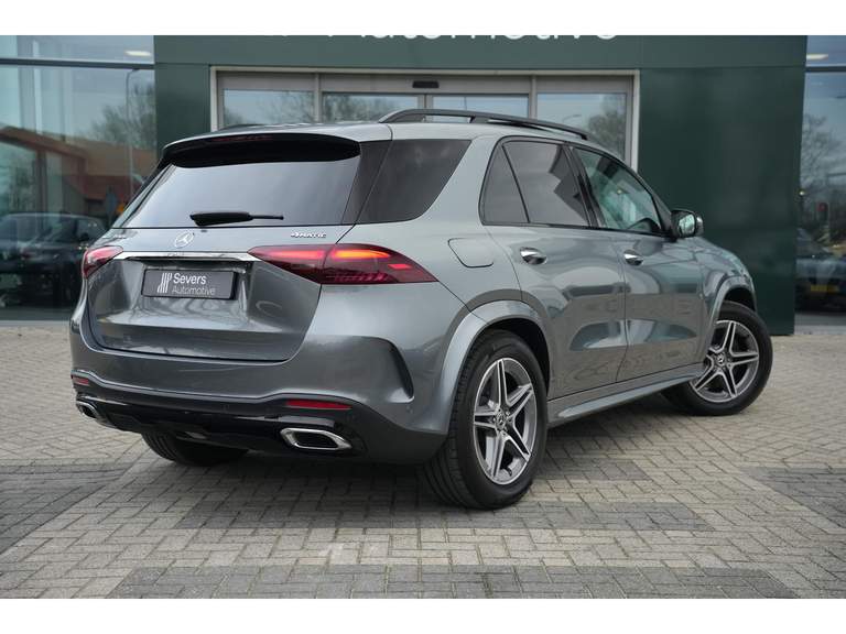 Mercedes-Benz Mercedes-Benz