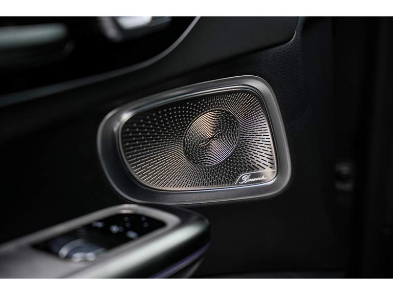 Mercedes-Benz Mercedes-Benz