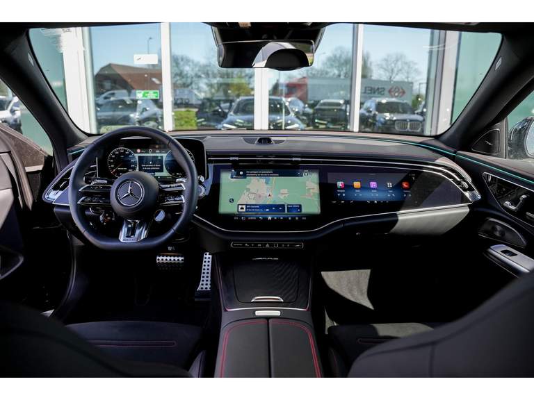 Mercedes-Benz Mercedes-Benz