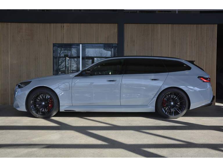 BMW BMW