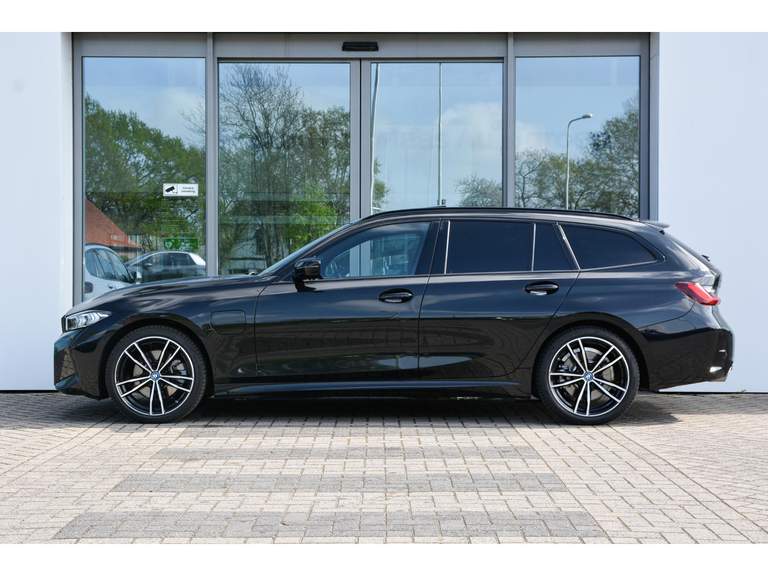 BMW BMW